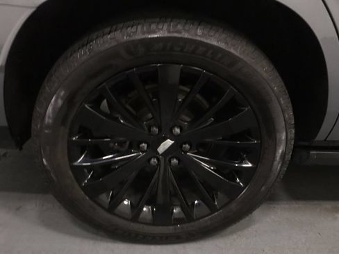 Used 2021 Cadillac Escalade Sport w/ Driver Assist Tech Package AWD/4WD image 27