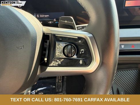 Used 2025 BMW X3 xDrive30i AWD/4WD image 16