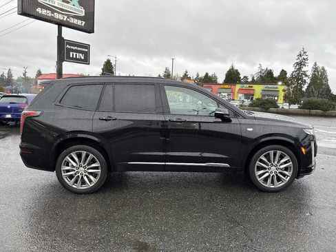 Used 2020 Cadillac XT6 Sport image 10