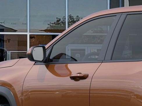 New 2027 Chevrolet Equinox LT FWD image 12