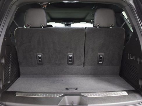 Used 2023 Chevrolet Tahoe High Country image 22