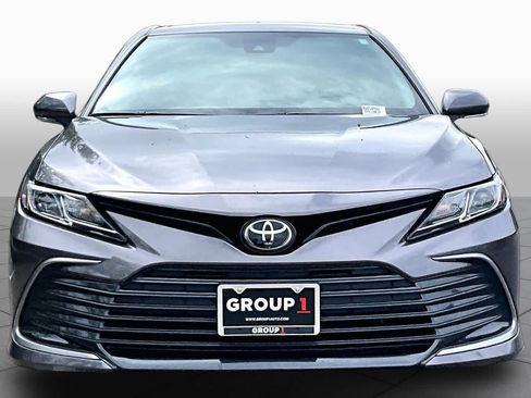 Used 2024 Toyota Camry LE w/ Convenience Package FWD image 4