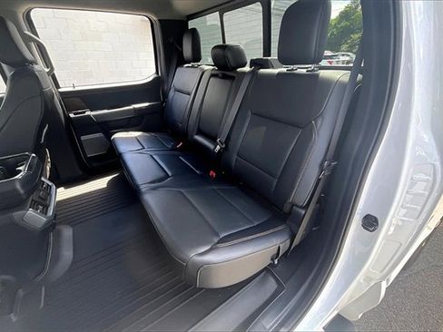 Used 2023 Ford F150 Lariat image 28