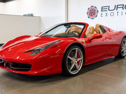 Used 2012 Ferrari 458 Spider image 26
