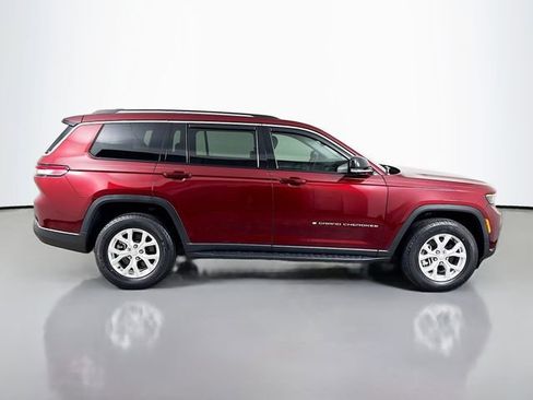Used 2023 Jeep Grand Cherokee L Limited w/ Trailer Tow Group (B) AWD/4WD image 5
