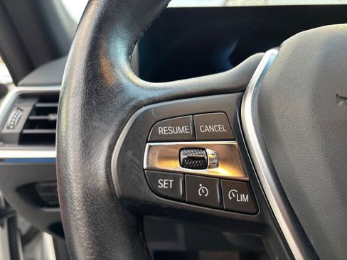 Used 2023 BMW i4 eDrive40 w/ Premium Package image 23