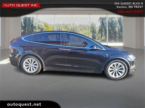 Used 2018 Tesla Model X 100D image 4