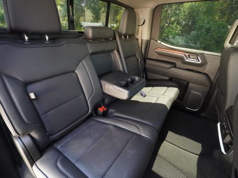 Used 2024 GMC Sierra 1500 Denali w/ Denali Reserve Package AWD/4WD image 27