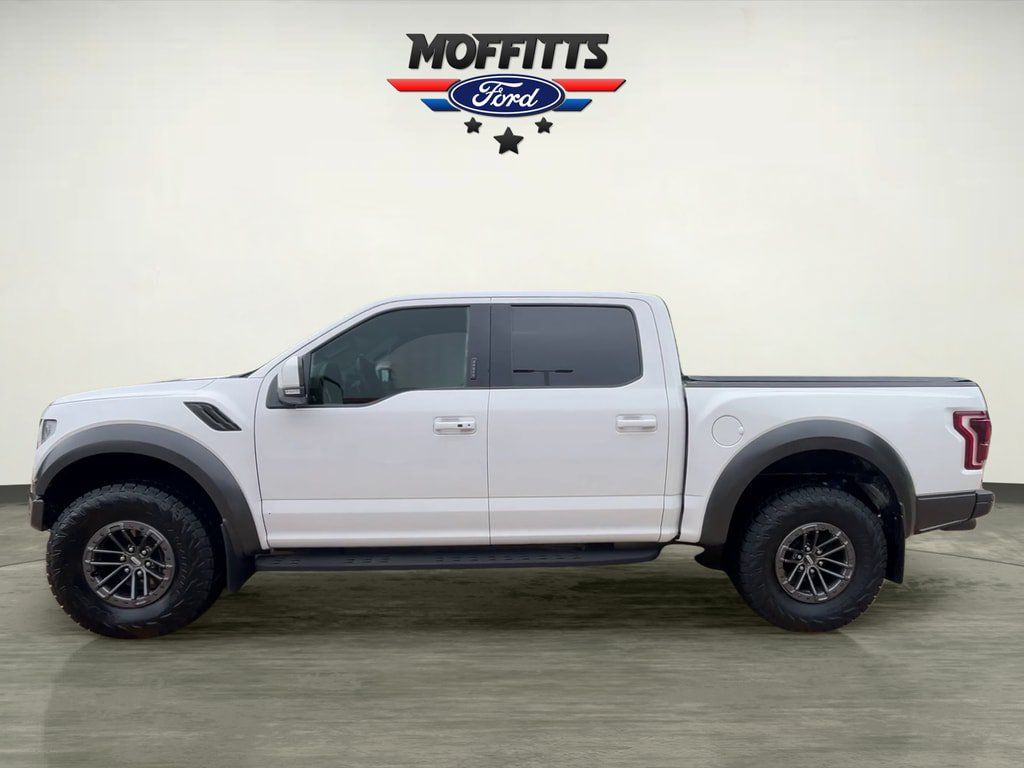 Used 2018 Ford F150 Raptor w/ Equipment Group 802A Luxury AWD/4WD image 2