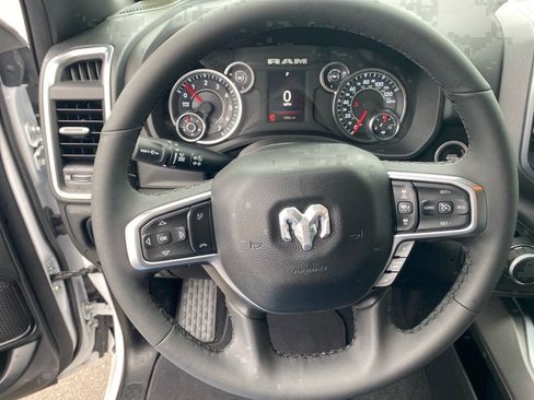 Used 2025 RAM 1500 Big Horn AWD/4WD image 10