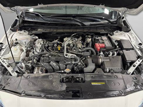 Used 2025 Nissan Altima 2.5 SV image 11