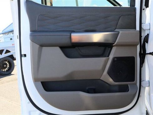 Used 2025 Ford F350 Platinum w/ Platinum Plus Package AWD/4WD image 25