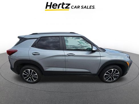 Used 2025 Chevrolet TrailBlazer LT image 7