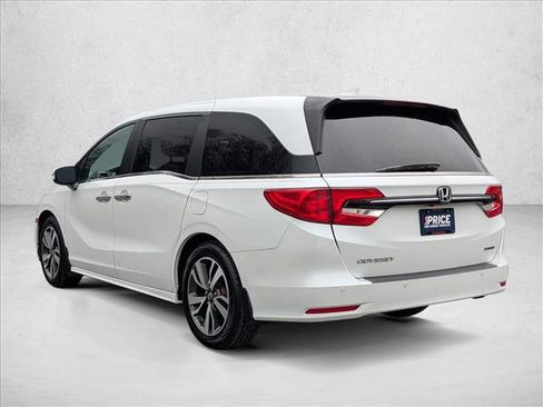 Used 2021 Honda Odyssey Touring image 8