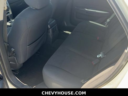 Used 2009 Chrysler 300 LX RWD image 16
