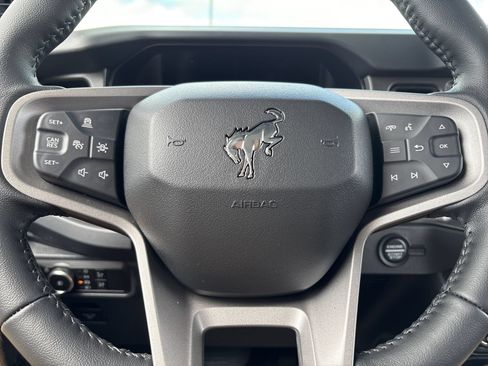 New 2026 Ford Bronco Badlands AWD/4WD image 11
