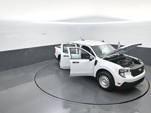 New 2026 Ford Maverick XL AWD/4WD image 32