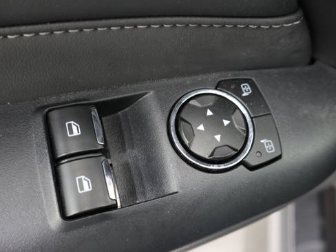 Used 2024 Ford Mustang Premium RWD image 35