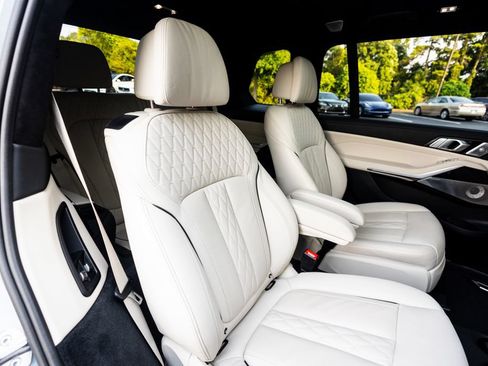 Used 2024 BMW X7 M60i w/ Executive Package AWD/4WD image 58