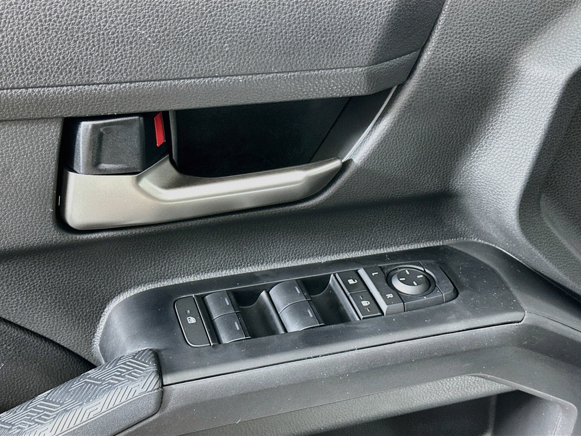 Used 2026 Toyota Tacoma TRD Off-Road AWD/4WD image 15