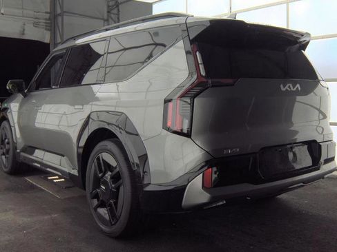 Certified 2024 Kia EV9 GT-Line image 6