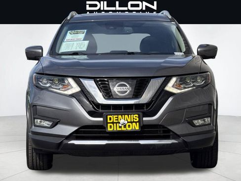 Used 2017 Nissan Rogue SL w/ SL Premium Package AWD/4WD image 9