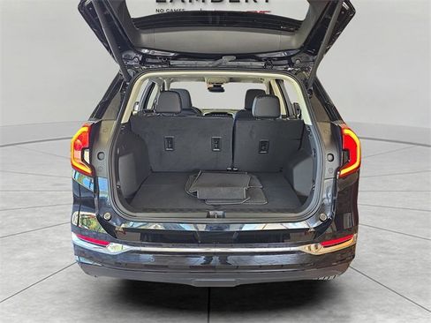Used 2023 GMC Terrain Denali image 11