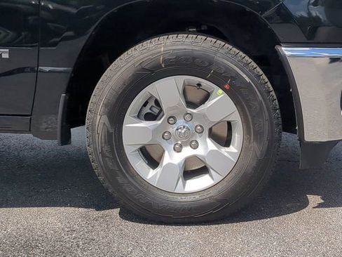 New 2026 RAM 1500 2WD Crew Cab image 11