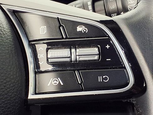 Used 2024 Kia Seltos S image 17