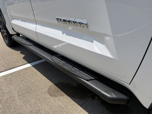 New 2026 Toyota Tundra Limited AWD/4WD image 10