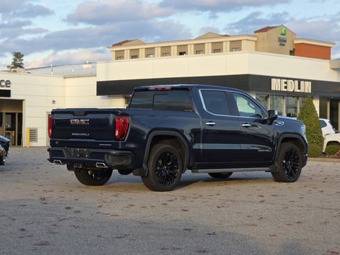 Used 2023 GMC Sierra 1500 Denali w/ Denali Reserve Package image 7