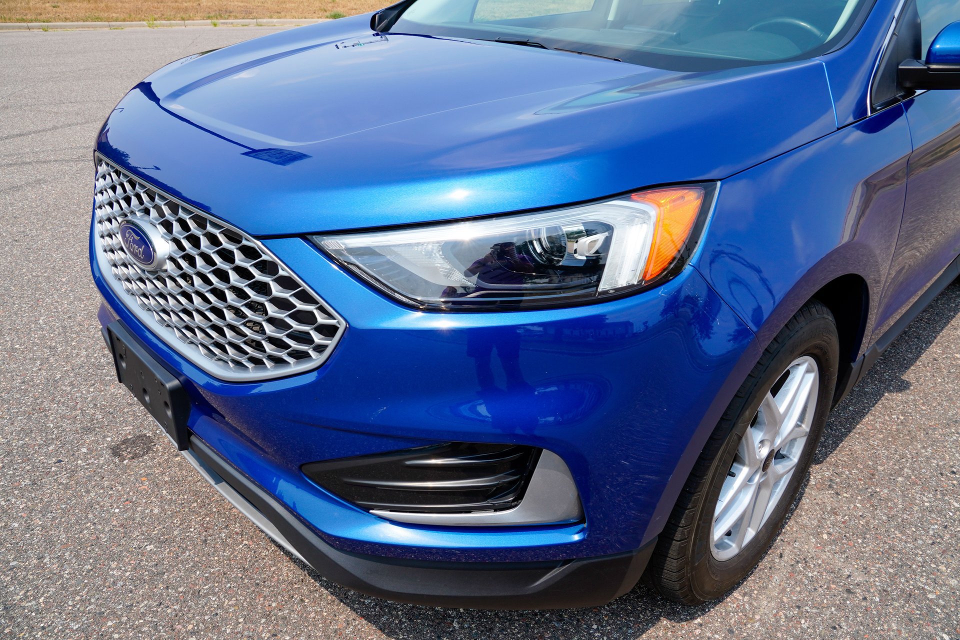 Used 2023 Ford Edge SEL AWD/4WD image 25