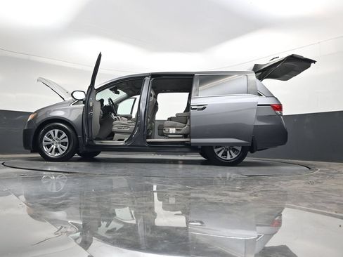 Used 2016 Honda Odyssey EX-L image 45