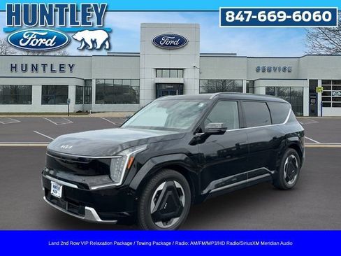 Used 2024 Kia EV9 Land AWD/4WD image 1