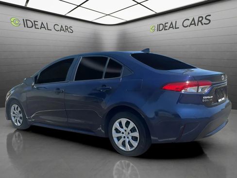 Used 2021 Toyota Corolla LE w/ Carpet Mat Package (TMS) FWD image 8