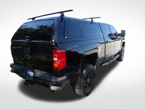 Used 2018 Chevrolet Silverado 2500 LT w/ Midnight Edition AWD/4WD image 17