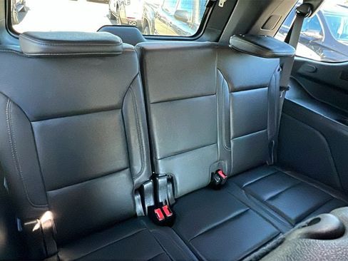 Used 2021 Chevrolet Tahoe Z71 image 21