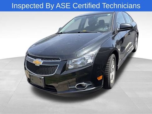 Used 2014 Chevrolet Cruze LT w/ RS Package FWD image 2