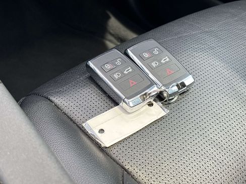 Used 2020 Land Rover Discovery Sport S AWD/4WD image 22