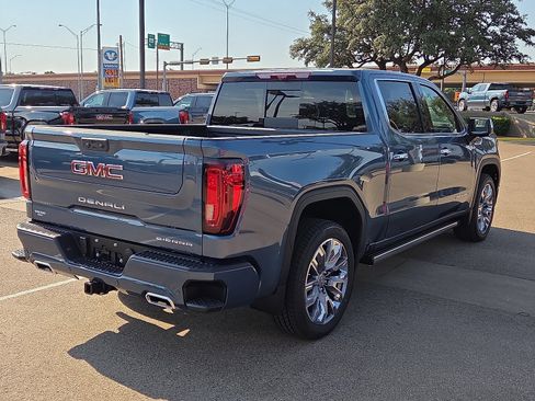 New 2026 GMC Sierra 1500 Denali image 4