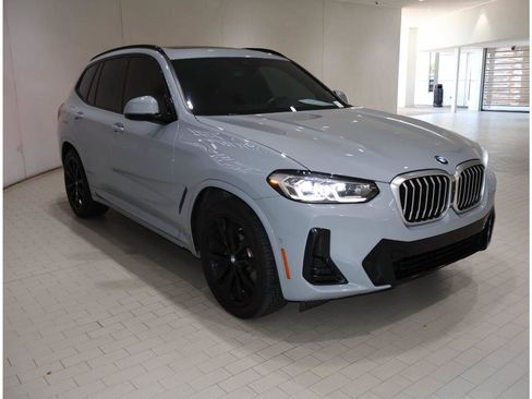 Certified 2024 BMW X3 sDrive30i w/ M Sport Package RWD image 8