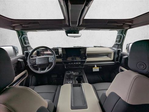New 2026 GMC Hummer EV SUV w/ LPO, Dark Essentials Package AWD/4WD image 13