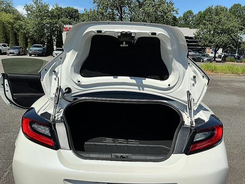 Used 2025 Subaru BRZ Premium RWD image 22