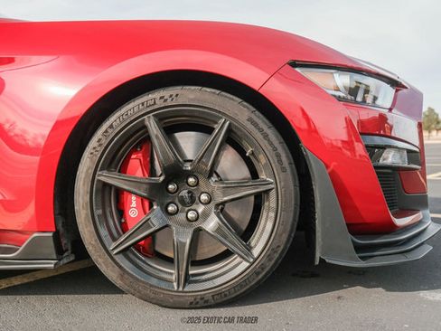 Used 2020 Ford Mustang Shelby GT500 w/ Carbon Fiber Track Pack image 89