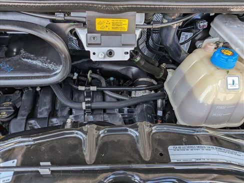 Used 2025 RAM ProMaster 2500 w/ Convenience Group FWD image 21