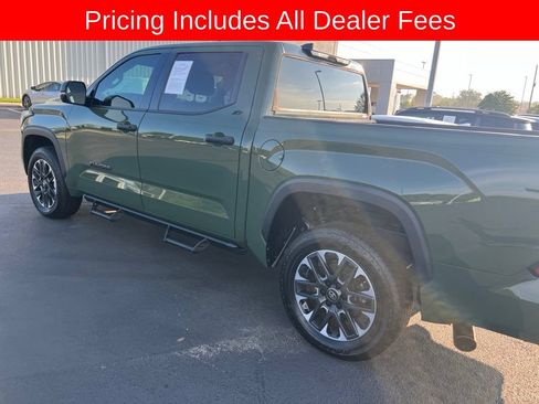 Used 2023 Toyota Tundra SR5 w/ SR5 Convenience Package AWD/4WD image 22