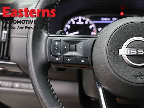 Used 2024 Nissan Pathfinder SV w/ Lighting Package (N92) AWD/4WD image 15