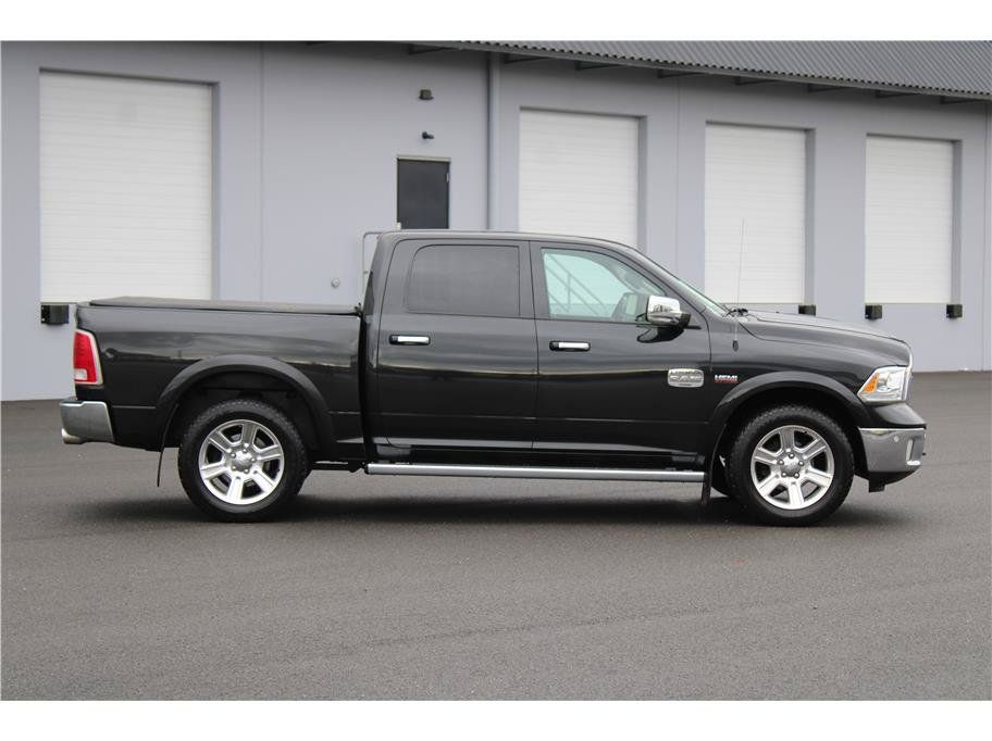 Used 2015 RAM 1500 Laramie Longhorn w/ Convenience Group AWD/4WD image 4