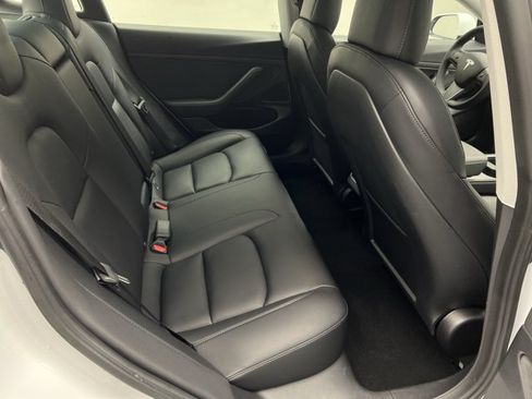 Used 2021 Tesla Model 3 Standard Range Plus RWD image 17
