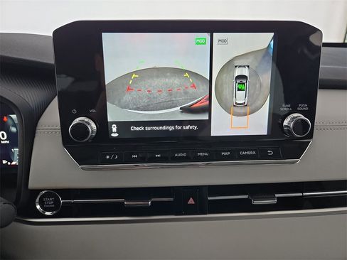 Used 2023 Mitsubishi Outlander SEL image 20